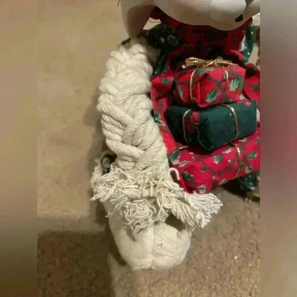 House of Lloyd Christmas Around the World “Floyd Bunny” 1994 - Picture 7 of 13